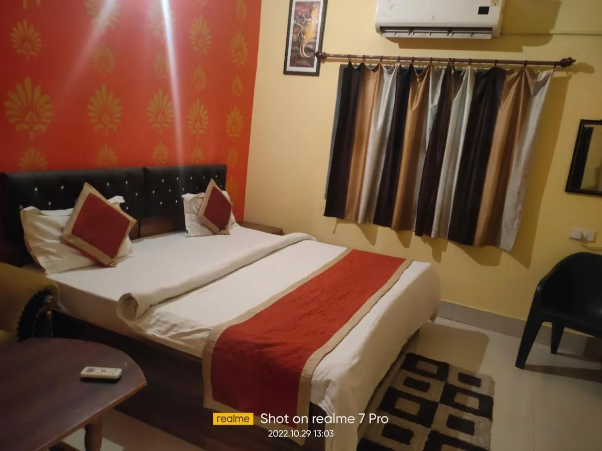 Gangotri Paying Guest House バラナシ 0*,  インド